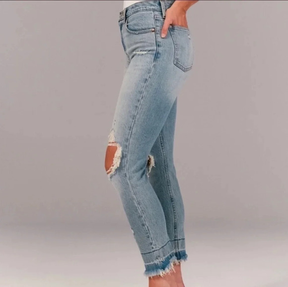 Abercrombie & Fitch Jeans Women 24/00R High Rise Mom‎ Stretch Denim Destroyed - Picture 3 of 14